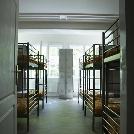 Fontana Hostel *
