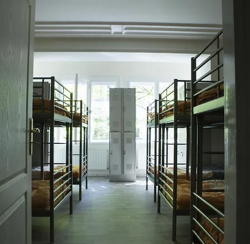 Fontana Hostel *